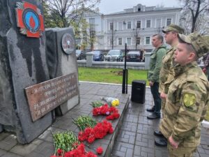 В Иванове росгвардейцы почтили память жертв Чернобыля