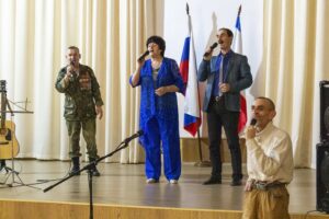 Ветераны Крымского ЛУ МВД России на транспорте посетили с концертной программой Симферопольский дом престарелых и инвалидов.