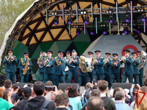 Творческие коллективы Росгвардии выступили в Томской области на праздничных концертах в честь Дня Победы