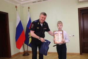 В УТ МВД России по ЮФО наградили победителей конкурса детского рисунка