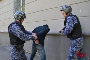 В Самаре росгвардейцы задержали мужчину, которого разыскивали полицейские из Санкт-Петербурга