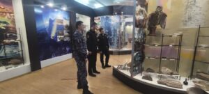 В Башкирии росгвардейцы посетили с экскурсией одно из старейших учреждений культуры республики