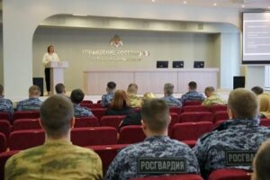 Представитель Российского общества «Знание» выступила с лекцией перед росгвардейцами в Архангельске