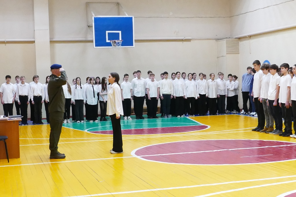 Офицеры СОБР Росгвардии возглавили судейскую коллегию смотра конкурса томских школьников
