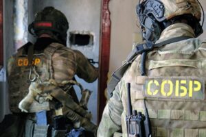 Призывавшего к убийству российских военных задержали при участии спецназа Росгвардии в Запорожской области